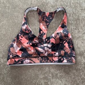 Lululemon Break Free Bra Nulux  Size 8